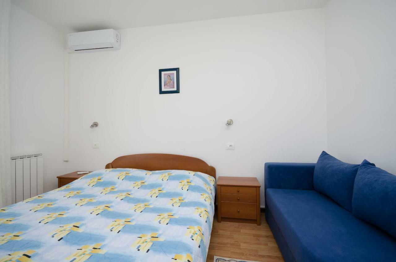 Rooms Lili Palit Екстер'єр фото