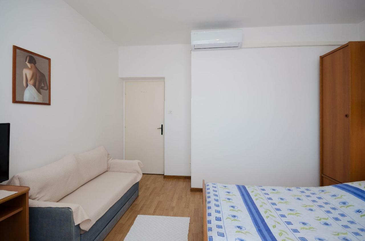 Rooms Lili Palit Екстер'єр фото